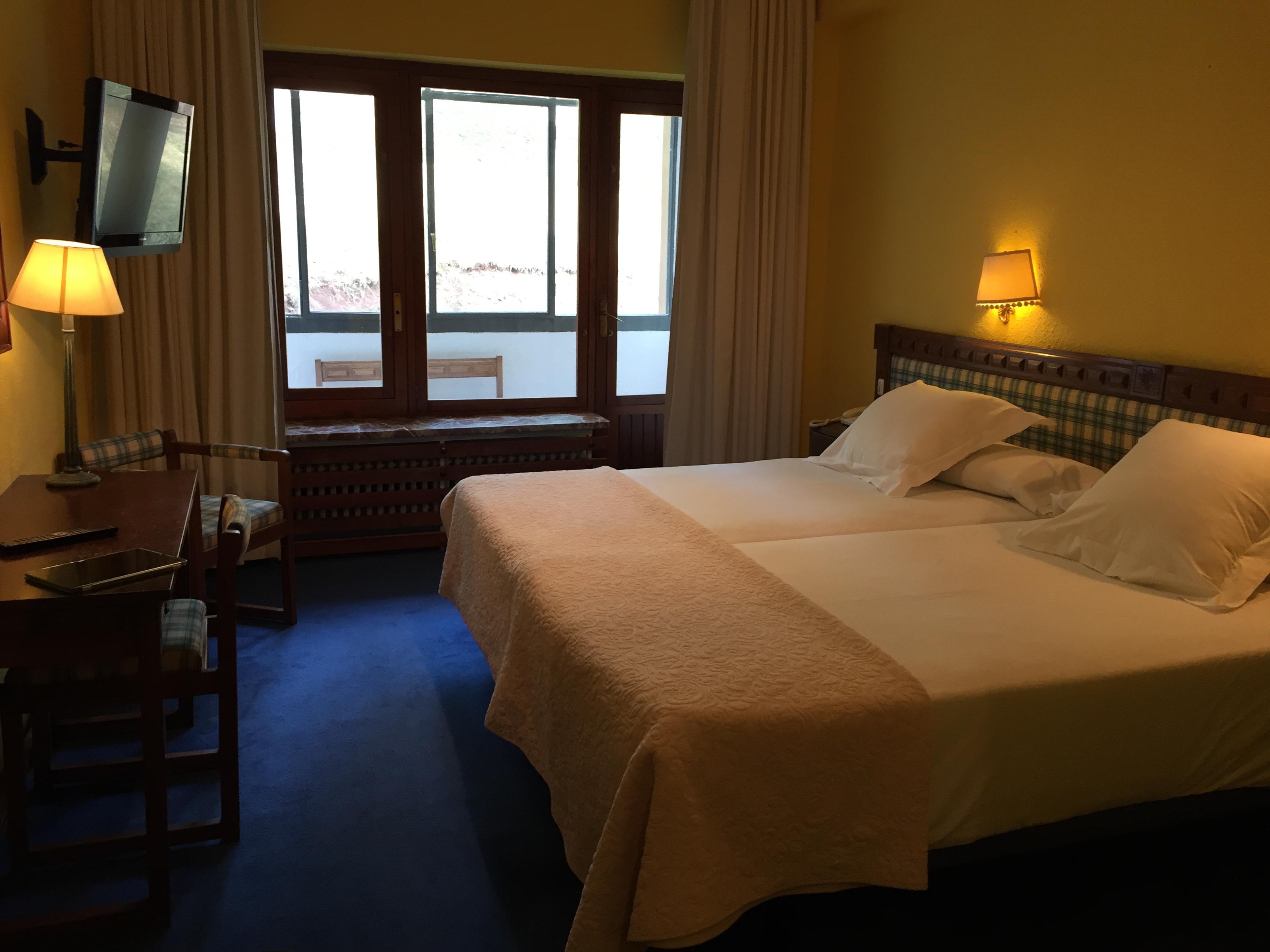 Hotel Edelweiss Candanchu Luaran gambar