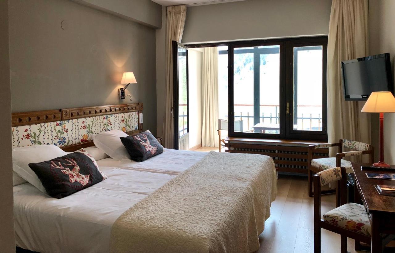 Hotel Edelweiss Candanchu Luaran gambar
