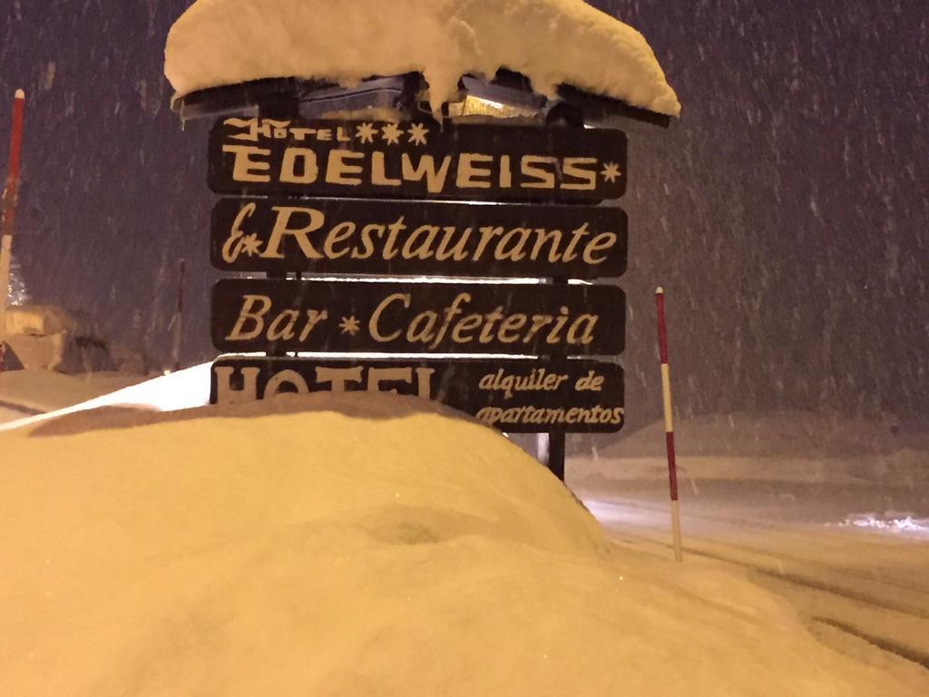 Hotel Edelweiss Candanchu Luaran gambar