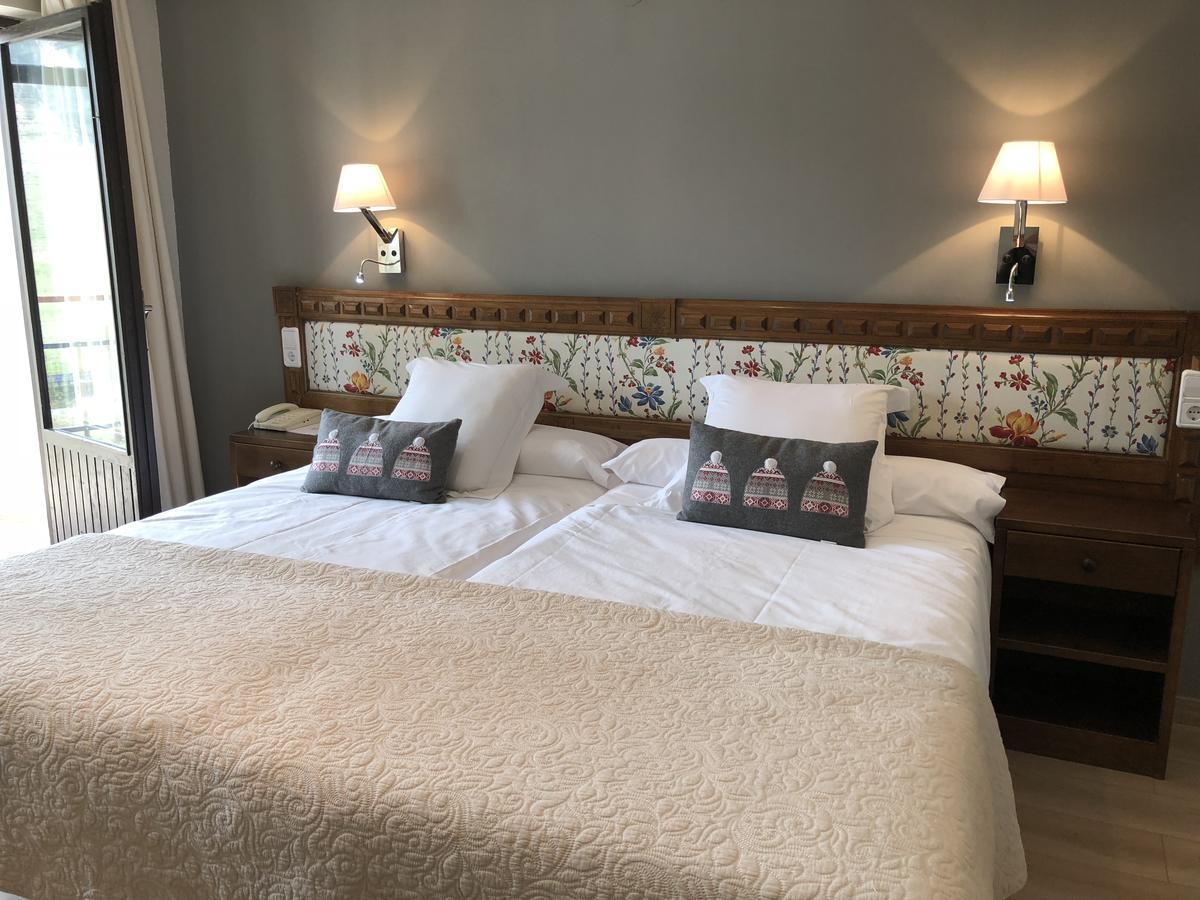 Hotel Edelweiss Candanchu Luaran gambar